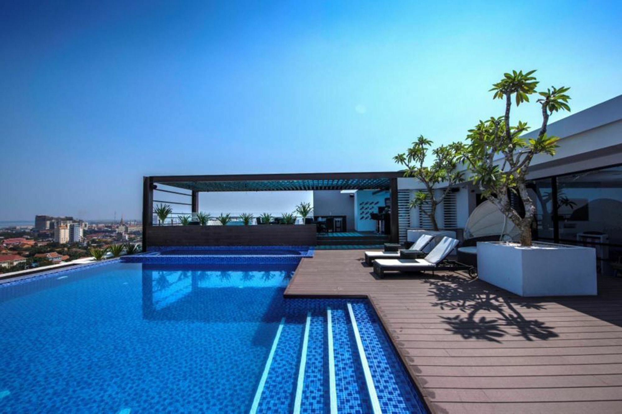 פנום פן Maline Exclusive Serviced Apartments מראה חיצוני תמונה